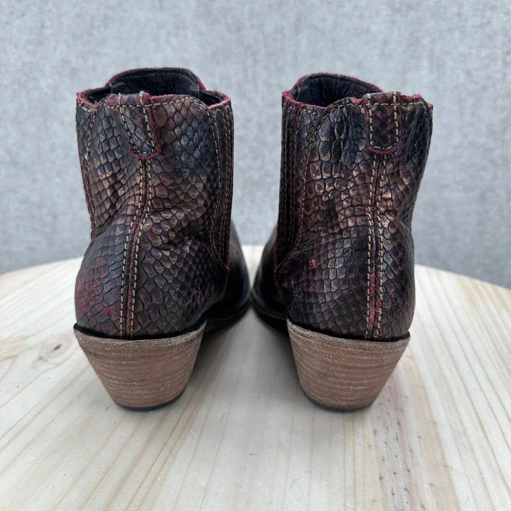 Snakeskin Embossed Ankle Boots Womens 9 Copper Leather Western Point Toe